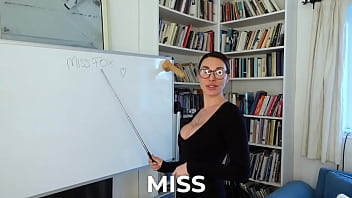 «Как трахаться» - урок секса с мисс Фокс