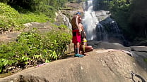 Vídeo amador bastidores podendo a pretinha 18 na cachoeira no ar livre (COMPLETO NO RED E NO CHER)
