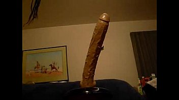 Guy Does AMAZING Thing With A Dildo!!!