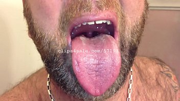 SloMotion Long Tongue MT1 (Full Video/Regular Speed)